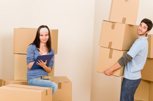 Packing and furniture handling for a home move in Merton